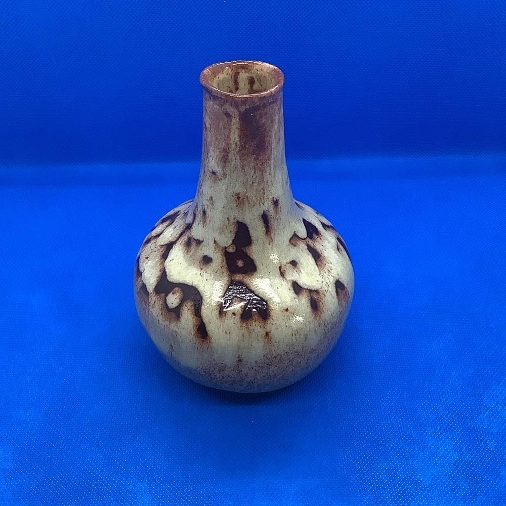 Fabulous Pottery Vase - Speckled Brown and Beige